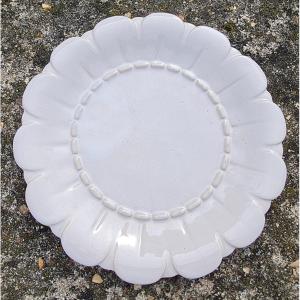Louis Süe And André Mare - "flower" Plate In White Enameled Earthenware 