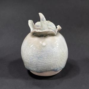 Anne Weitjens - Fruit modelé en porcelaine