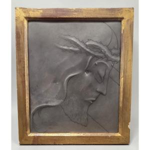 René Delavan - Christ, Repoussé Pewter Plate. Art Deco, 1930