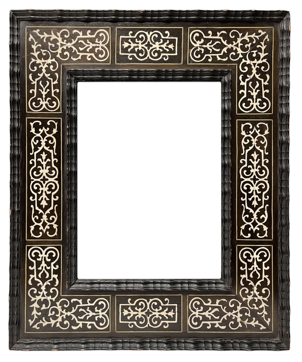 Cadre en bois noirci et marqueterie — 23,7 x 18 cm — Ref.PC0095M1 (Paire PC0094M1)