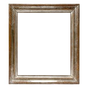 Cadre doucine,  décor en reparure sur or blanc — 32 x 27 cm — Ref. 2393