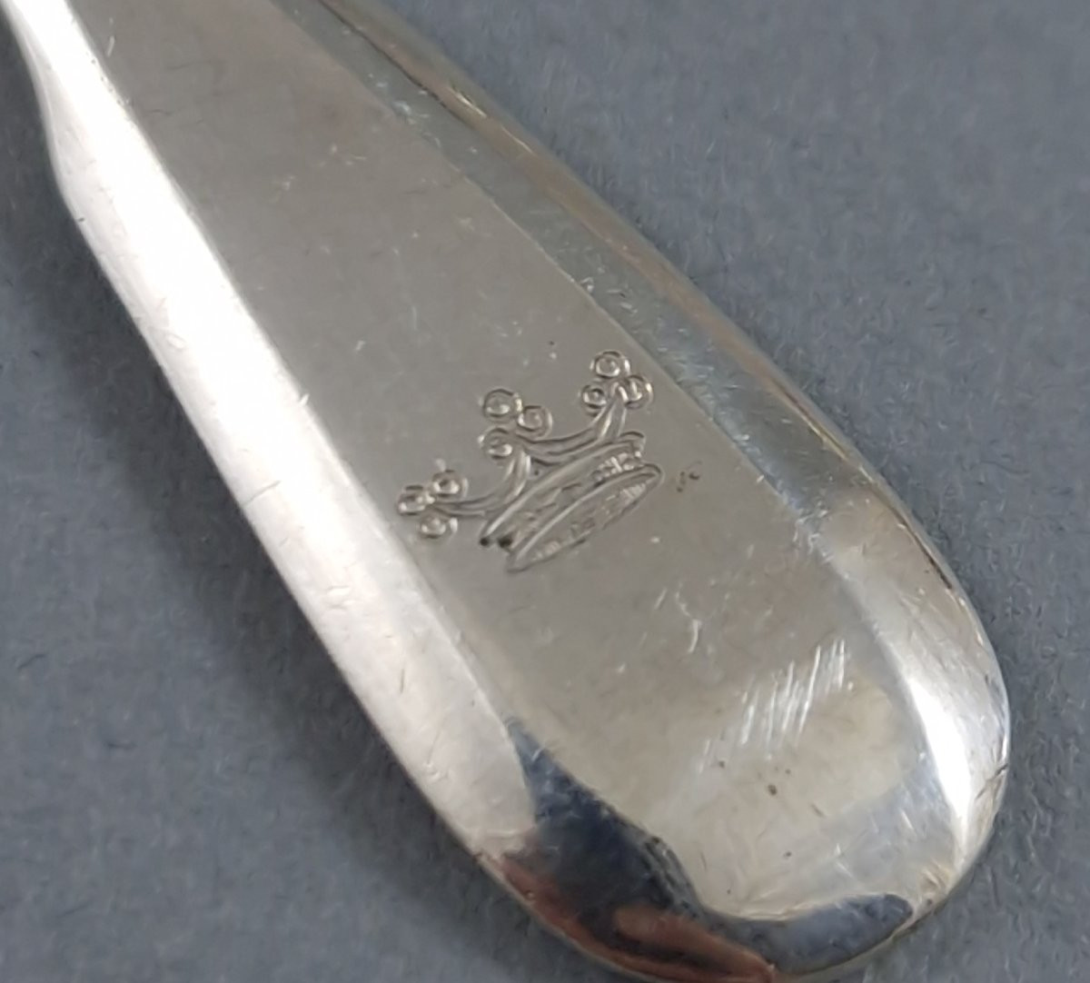 12 salières poivrières en argent massif-photo-7