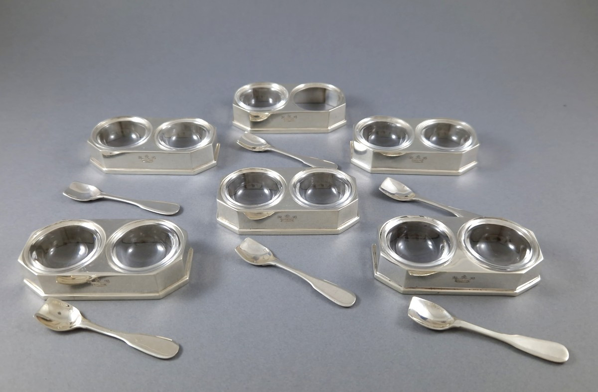 6 salières poivrières en argent massif