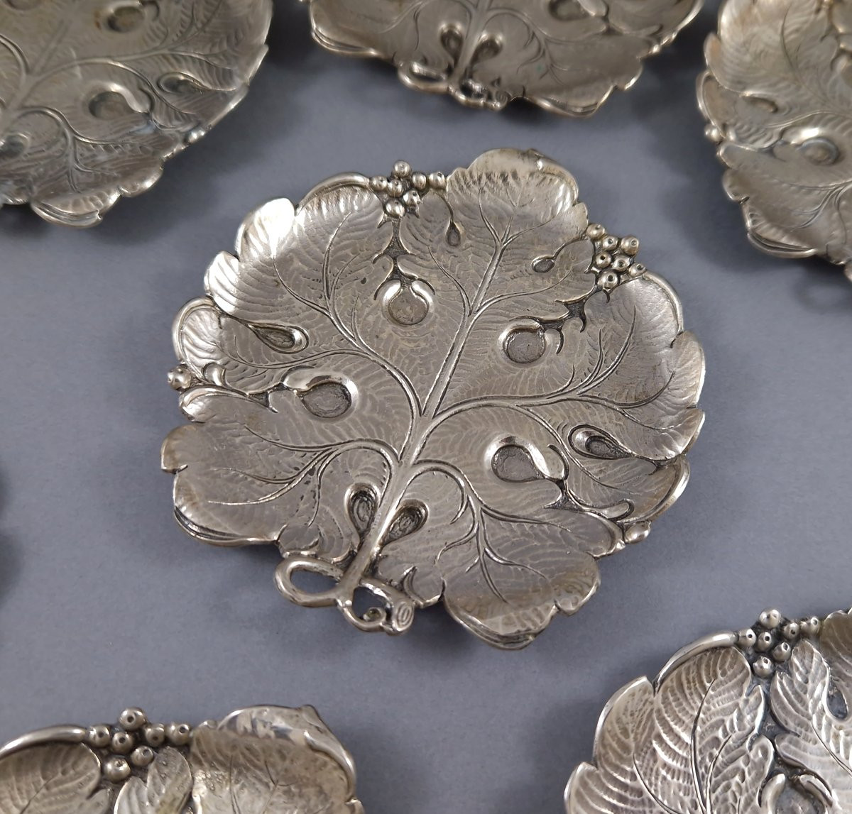 8 coupelles Art Nouveau en argent massif-photo-2