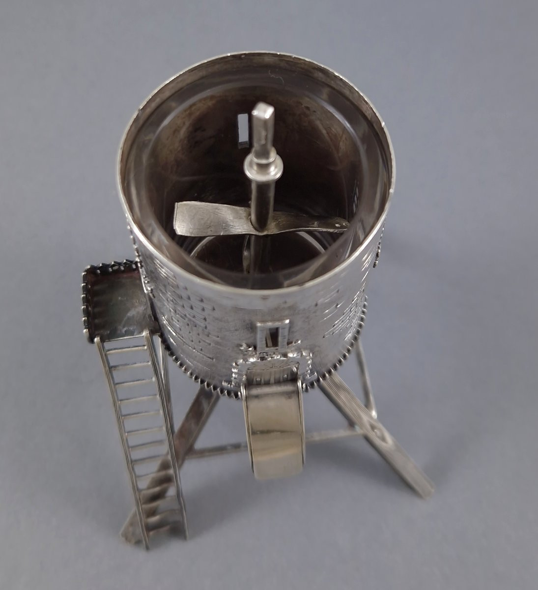 Solid Silver Salt Grinder/mill-photo-5