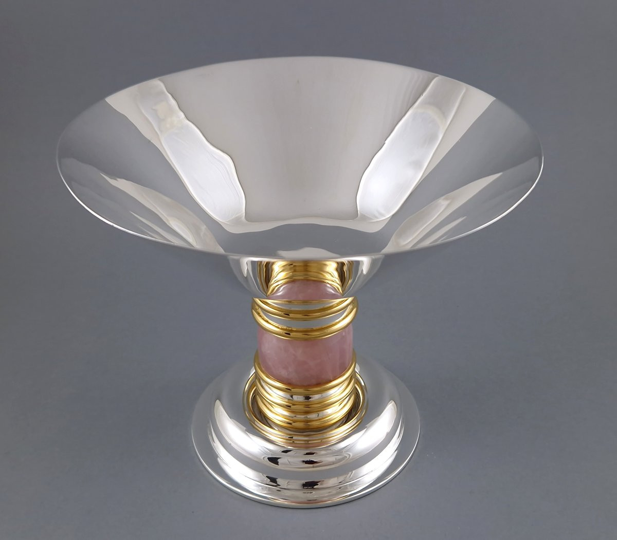 Jean E Puiforcat - Sterling Silver, Gilt And Rose Quartz Cup-photo-3