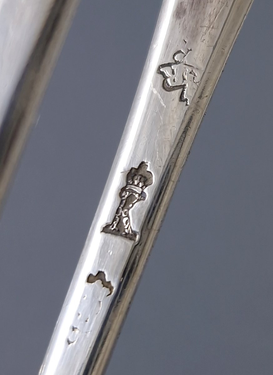 Bordeaux - 18th Century Sterling Silver Sugar Tongs-photo-4