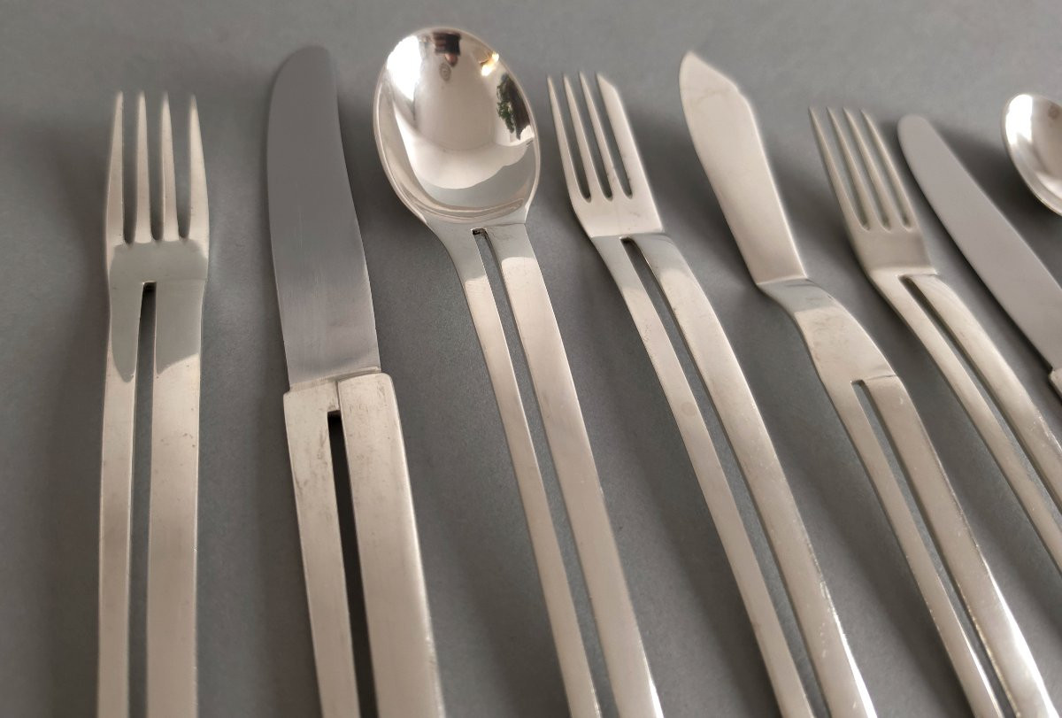 96 Piece Sterling Silver Flatware Set-photo-4