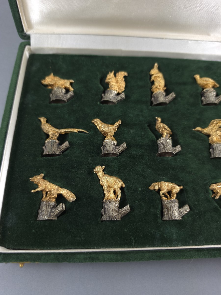 12 Sterling Silver And Gilt Place Card Holders Theme Of Hunting-photo-3