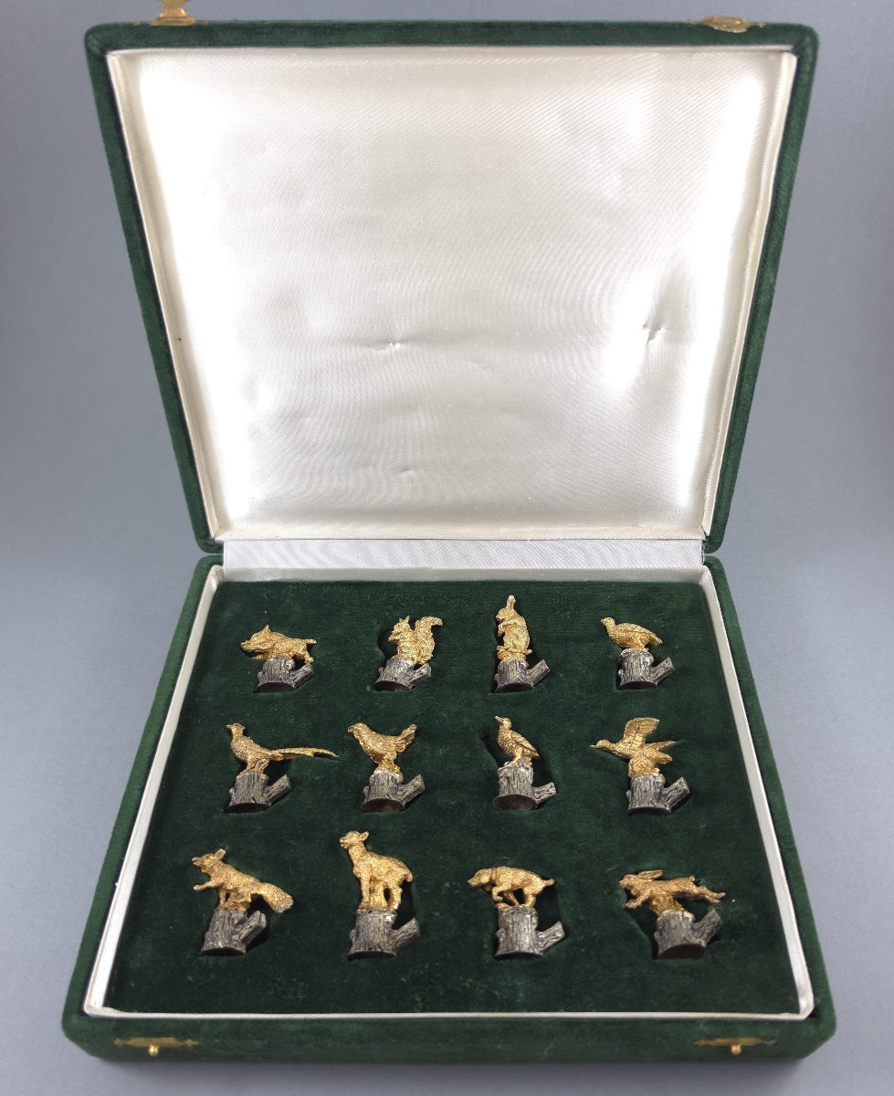 12 Sterling Silver And Gilt Place Card Holders Theme Of Hunting