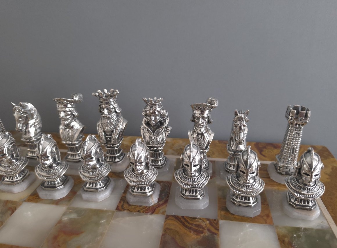Chess Set In Sterling Silver, Gilt And Onyx-photo-3