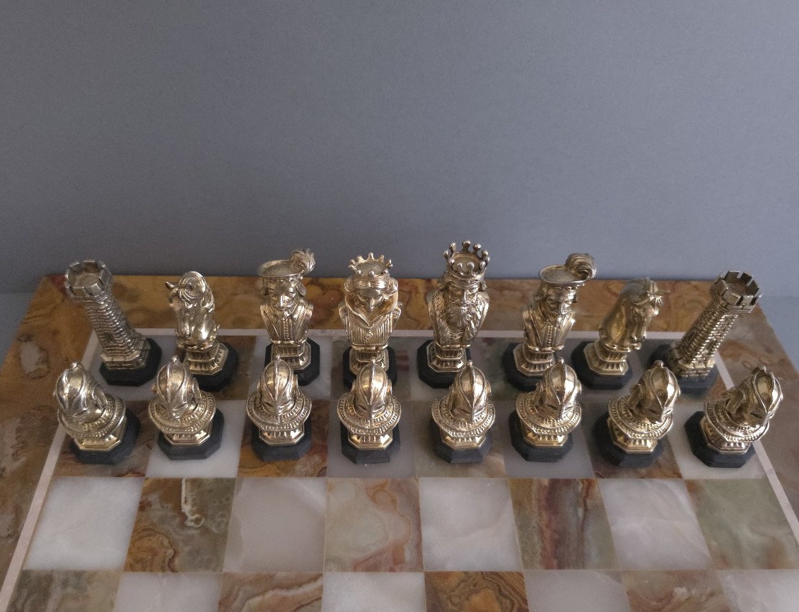 Chess Set In Sterling Silver, Gilt And Onyx-photo-5