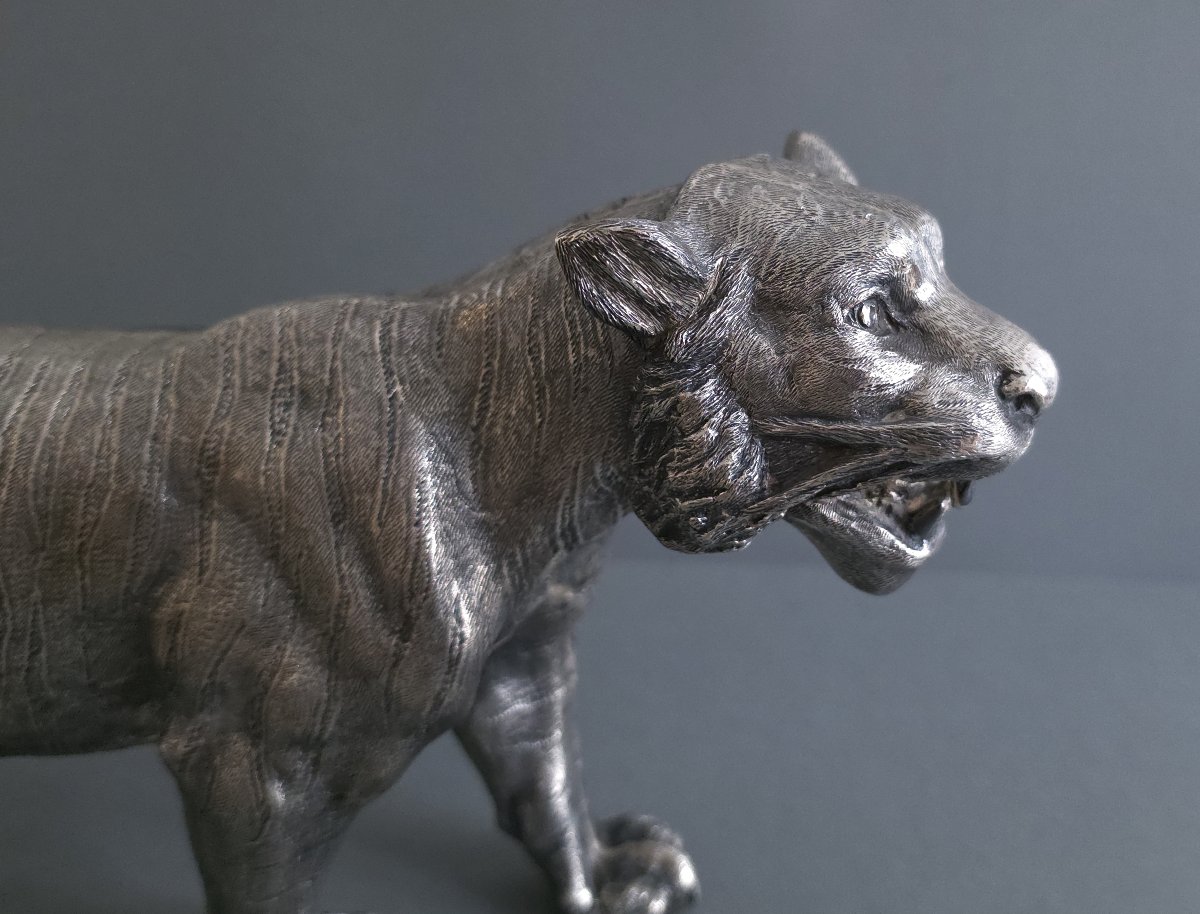 Sculpture tigre en argent massif-photo-1