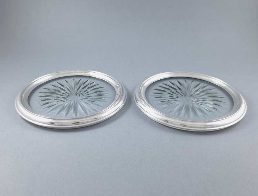 Paire de dessous de bouteille en verre et argent massif-photo-3