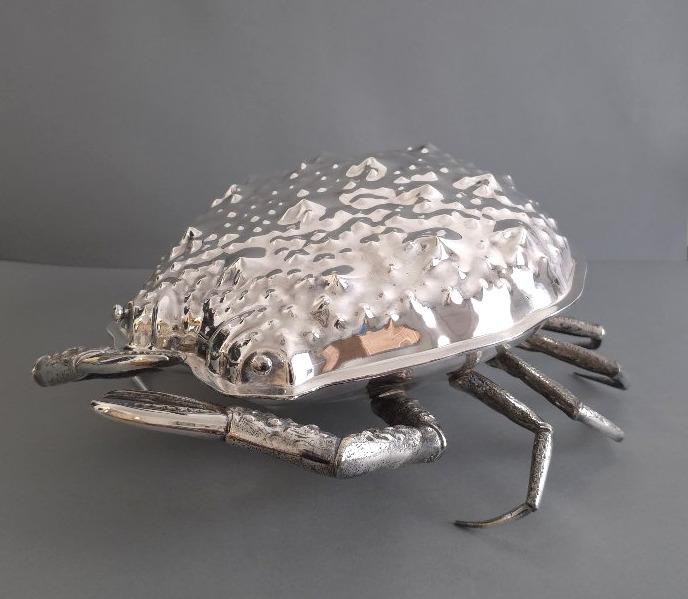 Coupe à salade crabe en métal argenté