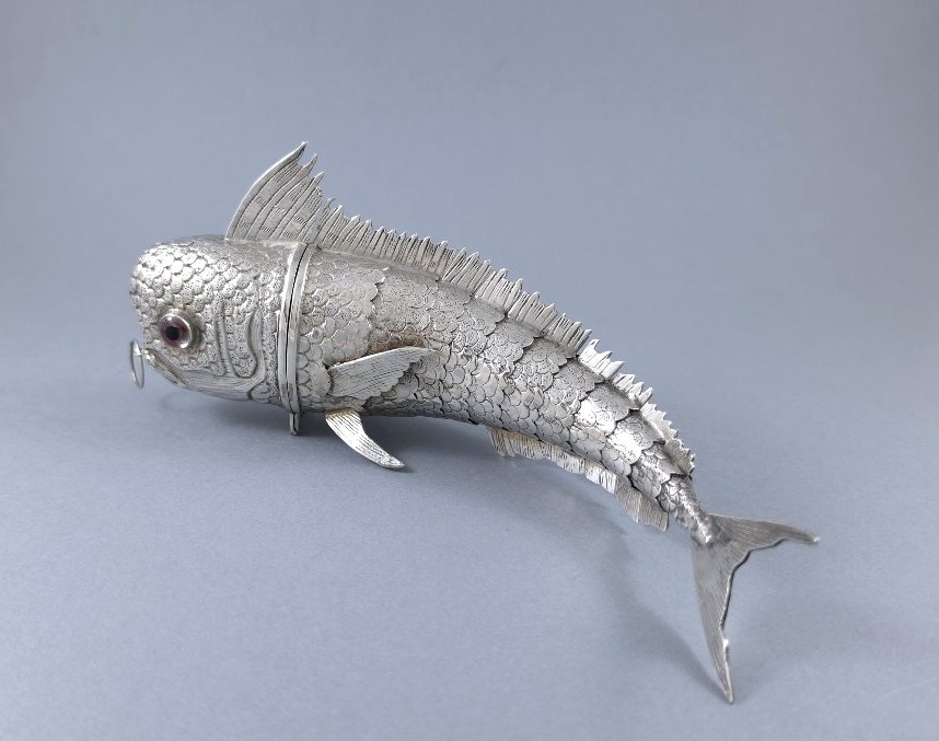 Sterling Silver Hinged Fish Box-photo-4