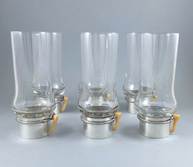 Gucci - 6 Silver-plated Metal Glasses-photo-1