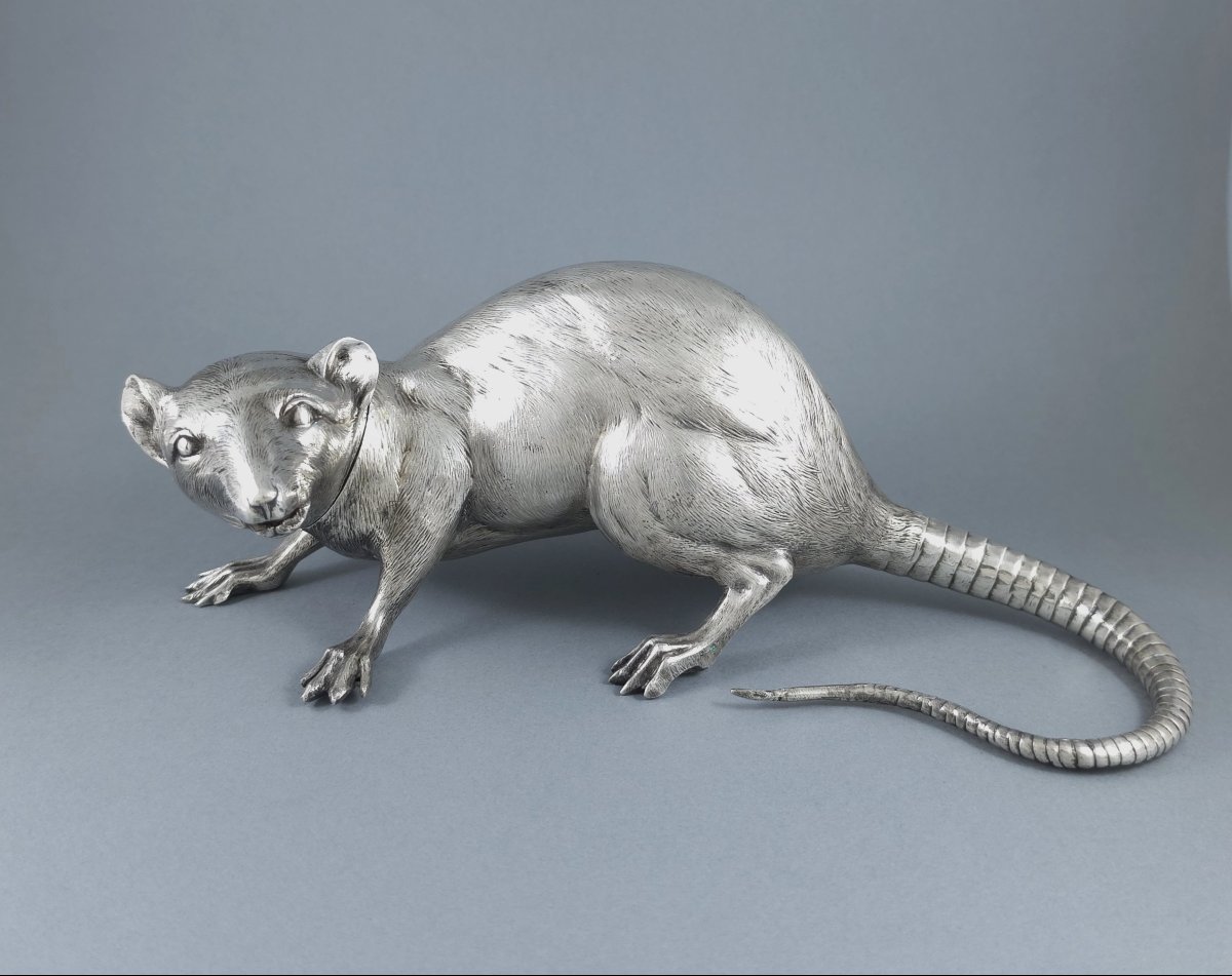 Solid Silver Box Shaped Like A Rat