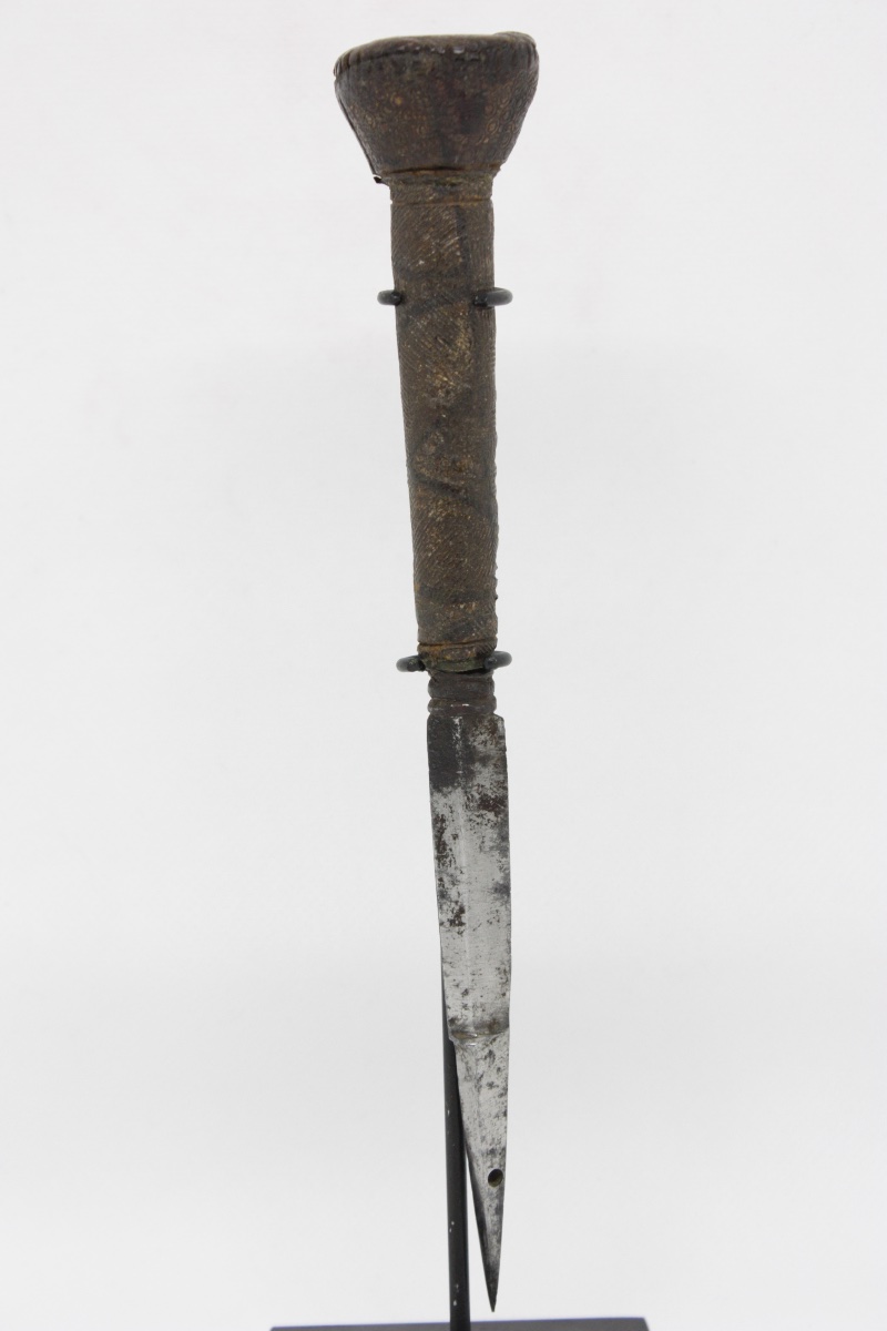 Rare Poignard Dissimulé en Aiguille à Filets – Gênes, XVIIe Siècle (18,2 cm)-photo-3