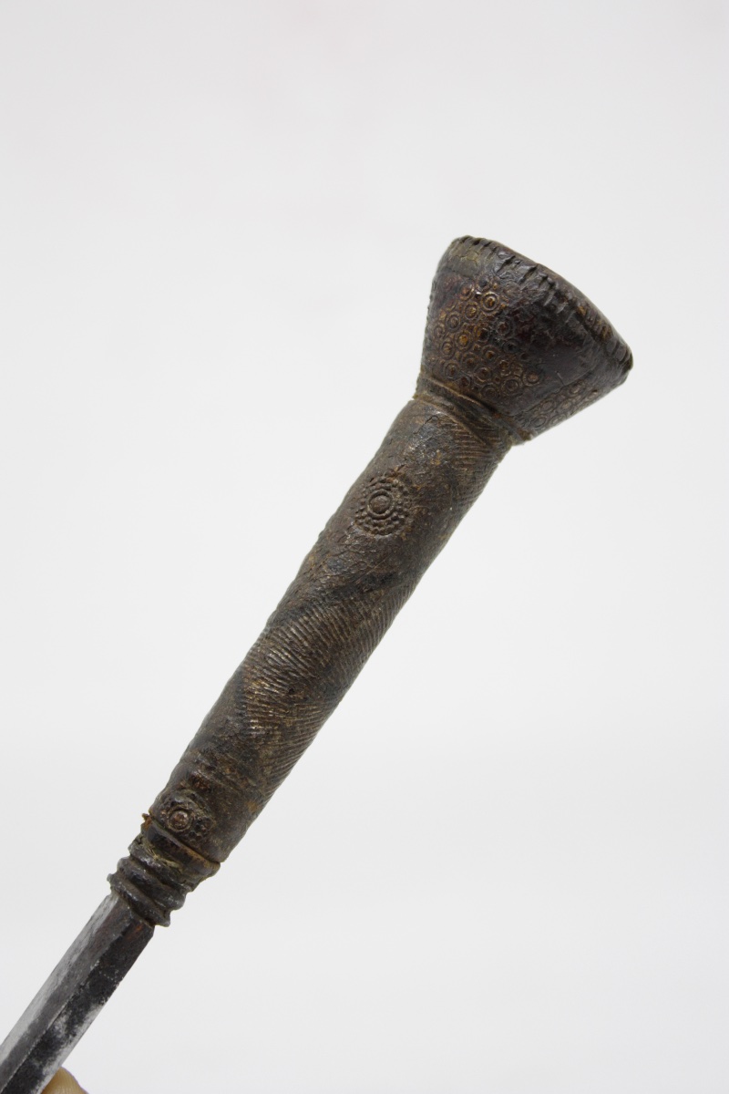 Rare Poignard Dissimulé en Aiguille à Filets – Gênes, XVIIe Siècle (18,2 cm)-photo-4