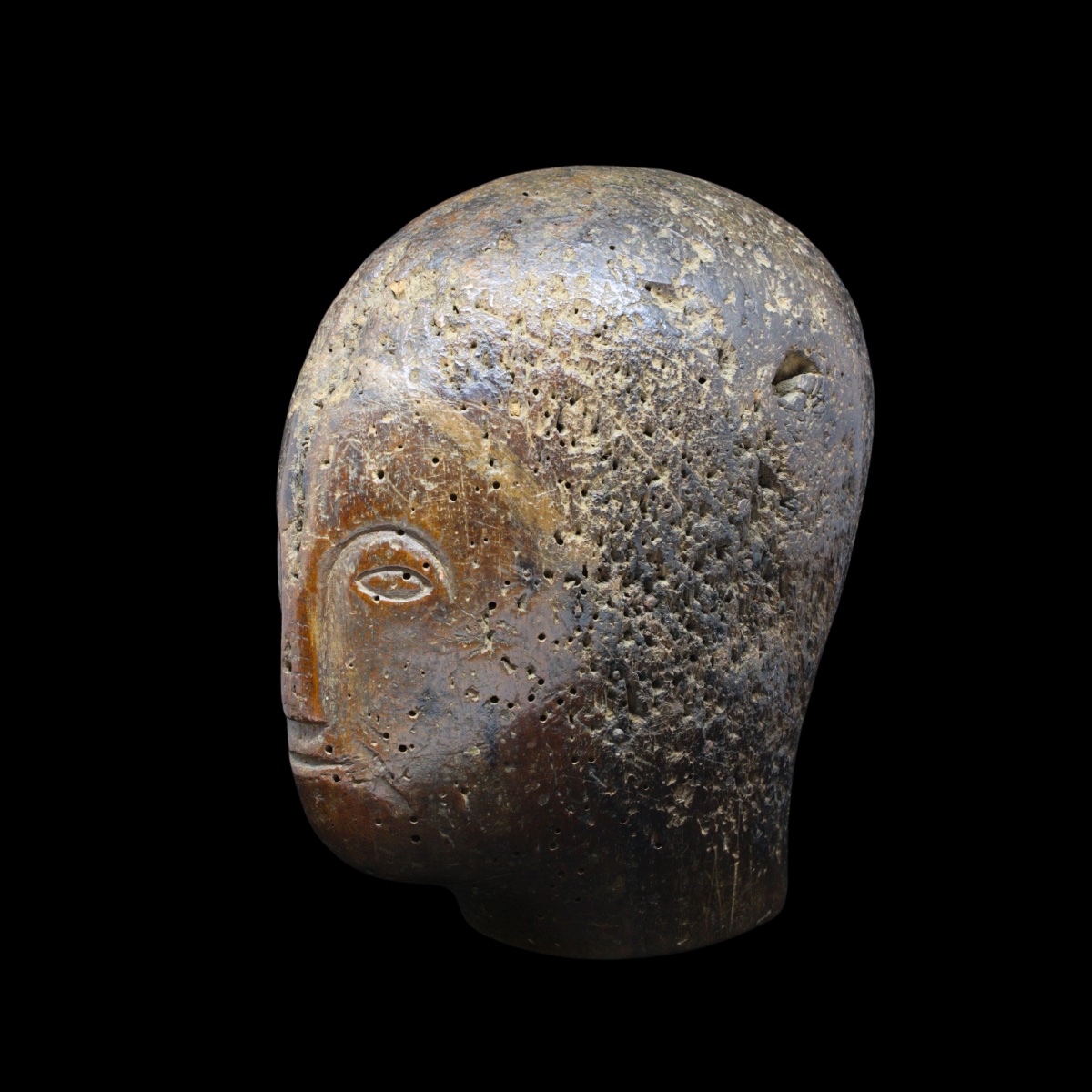 Rare tête présentoir pour casque en bois sculpté - Art Médiéval (XIIIe - XIVe siècle)-photo-4