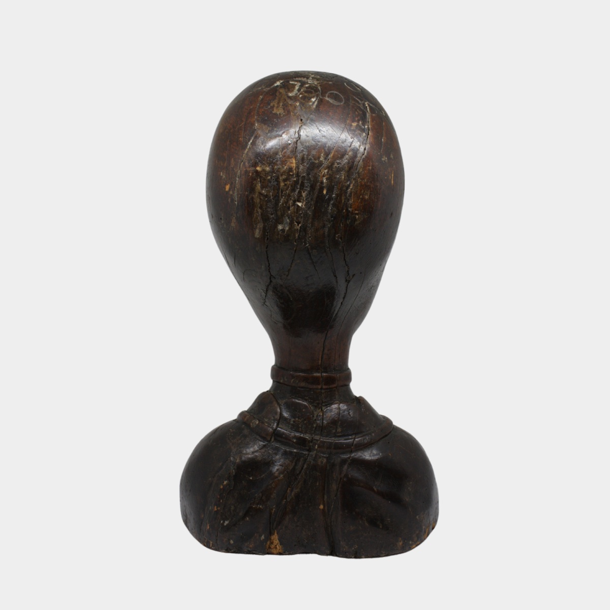 Rare Buste Féminin en Bois Sculpté – Pays-Bas, Première Moitié du XVIIe Siècle -photo-3