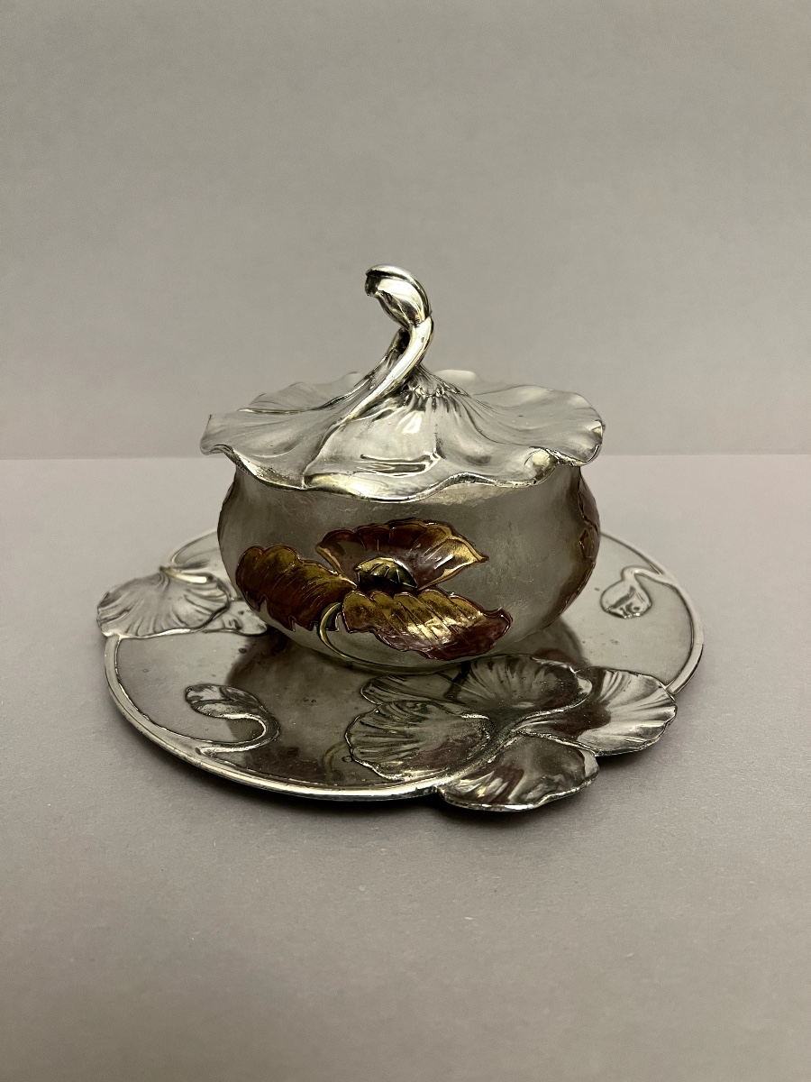 Daum Glass, The Candy Dish 