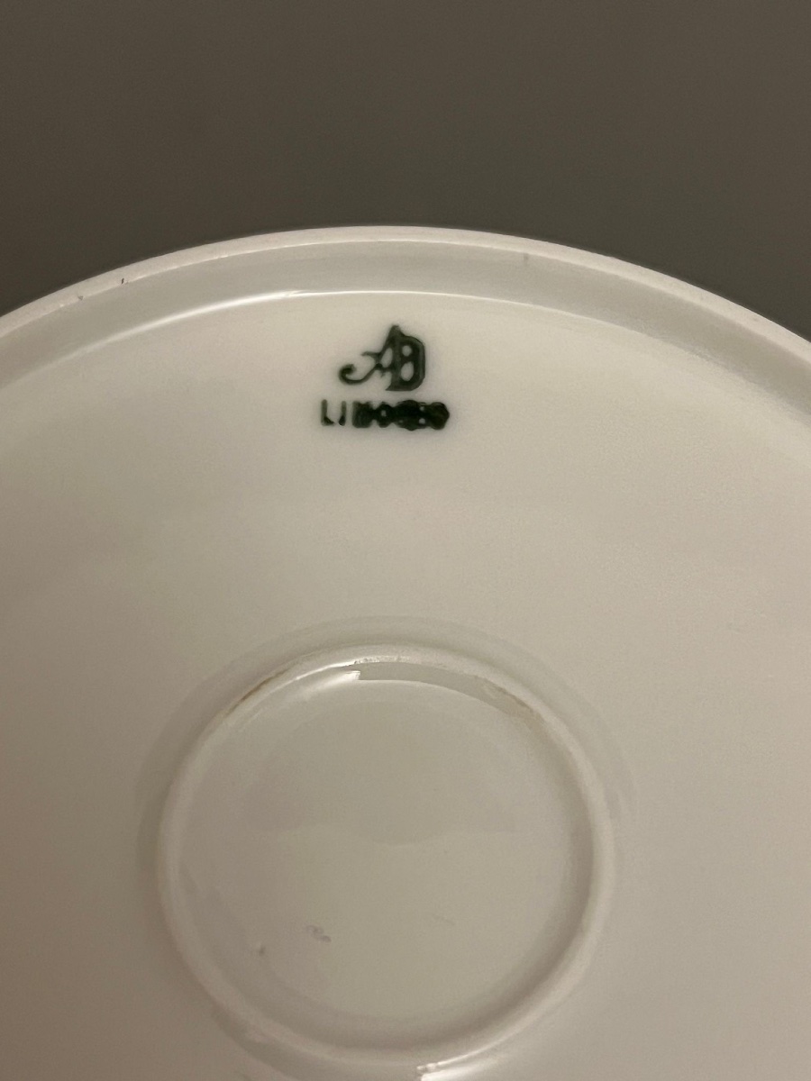 Limoges Porcelain Cup With Silver Gilt Decoration-photo-4