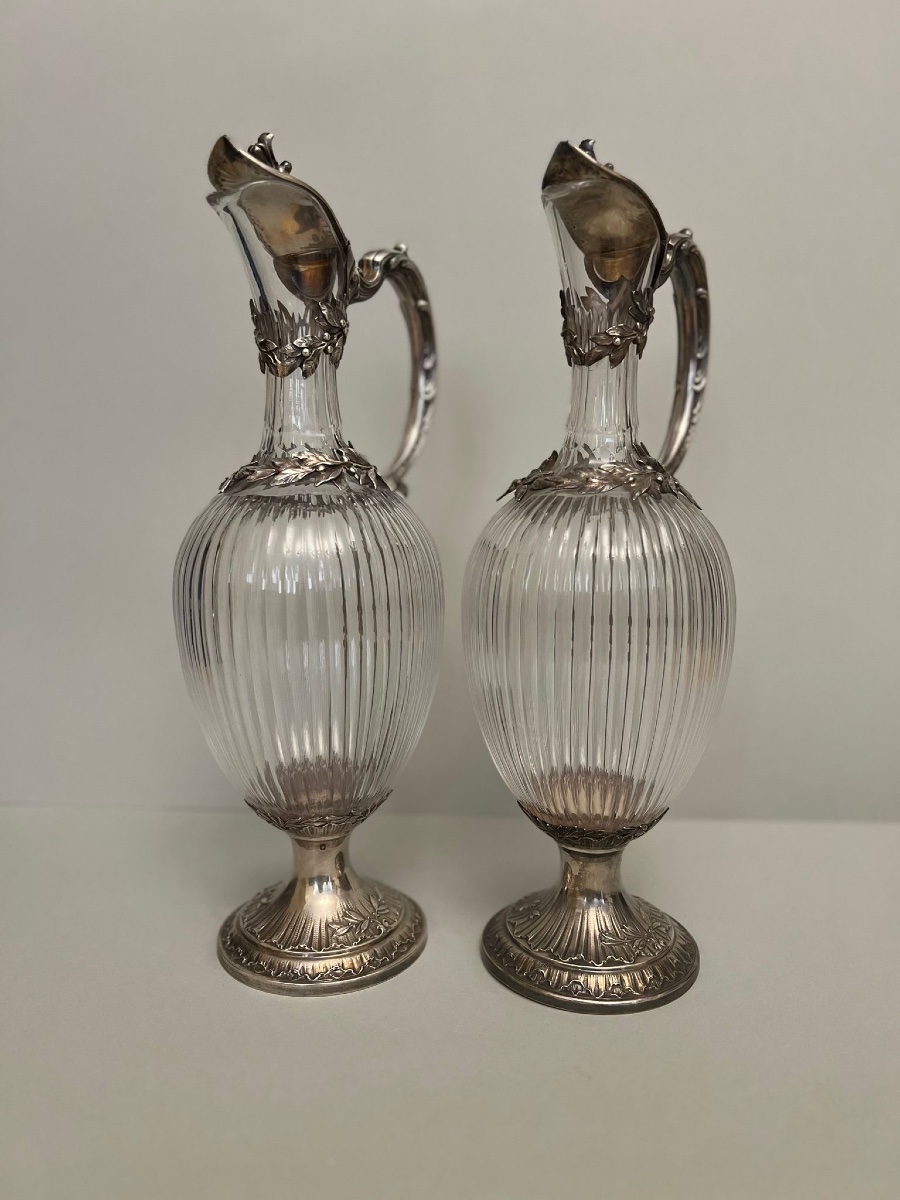 A Pair Of Silver And Cut Glass Ewers.-photo-3