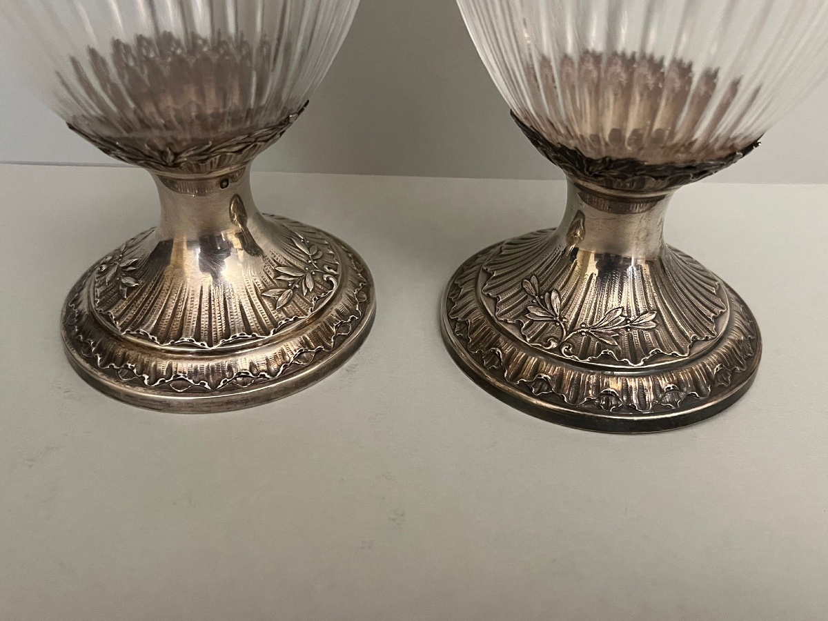 A Pair Of Silver And Cut Glass Ewers.-photo-5