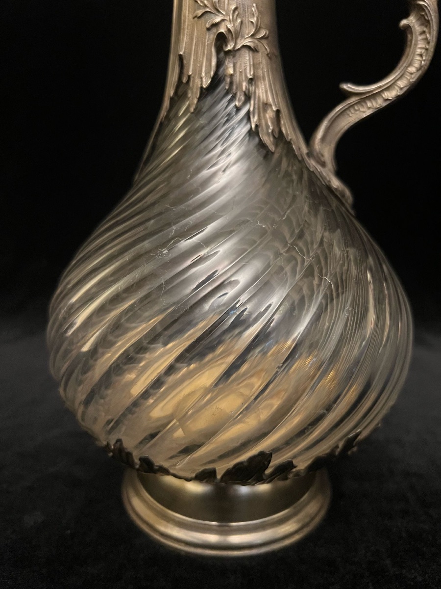 Une aiguière en argent massif et en verre taillé-photo-3