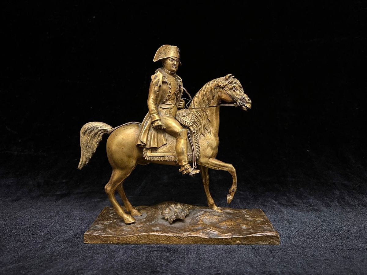 Napoleon à cheval, bronze