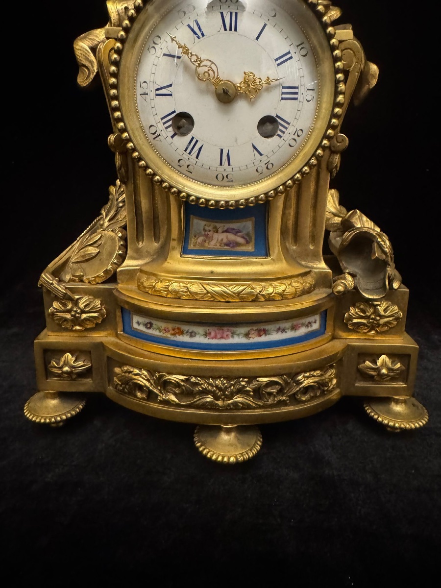 Clock With Candlesticks-photo-1