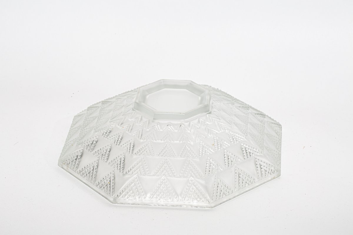 Art Deco Frosted Glass Octagonal Bowl By Verlys France, Circa 1930-photo-3