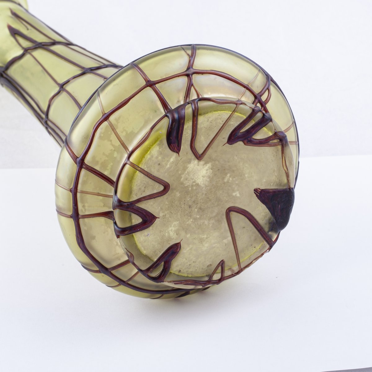 A Beautiful Art Nouveau Glass Vase-photo-3