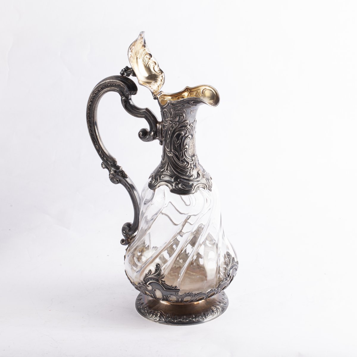 Une Carafe à Décor Rocaille Fabriqué Pour Le Marché Russe-photo-2