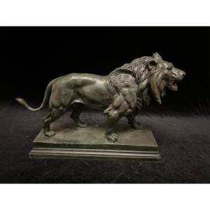 Lion sculpture en bronze