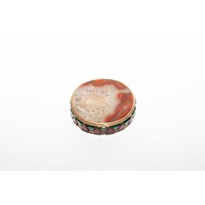 Boîte à Bijoux en Or et Pierre Précieuse D’Agate