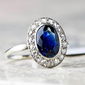 Gold Ring  With A 2.1 Ct Unheated Sapphire