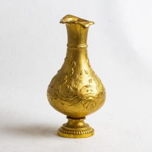 Petite Vase En Bronze Doré Signée Sormani