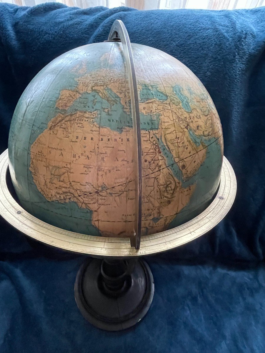 Globe Terrestre Par Vivien De Saint Martin Avec Cercles Laiton-photo-2