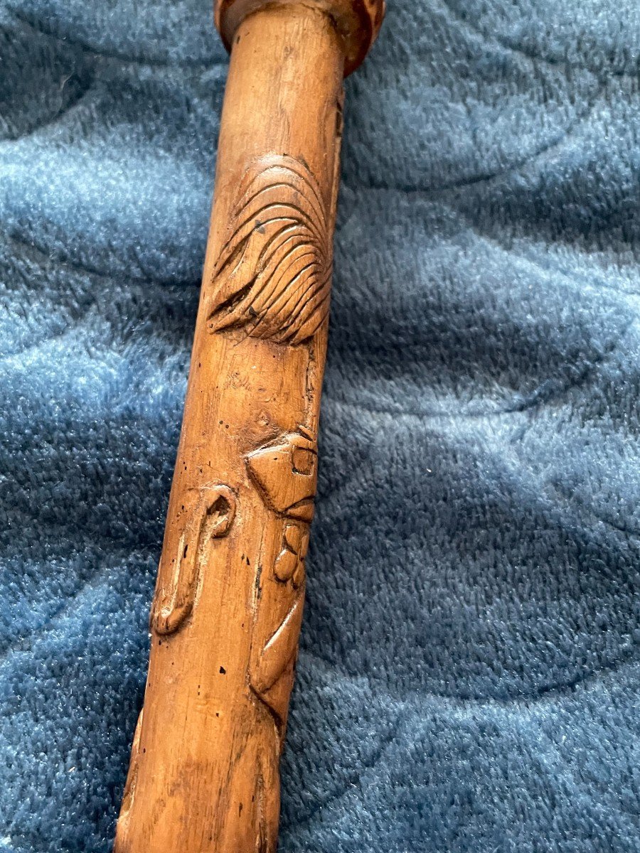 Cane Carved Rooster And Monogram-photo-1