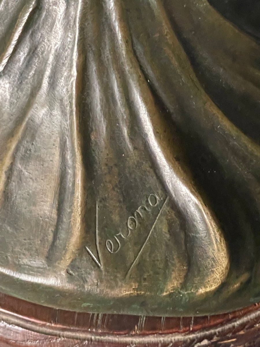 Bust. Verona Bronze. Marble-photo-2