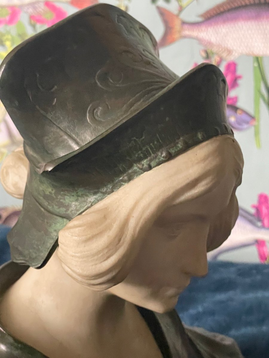 Bust. Verona Bronze. Marble-photo-8