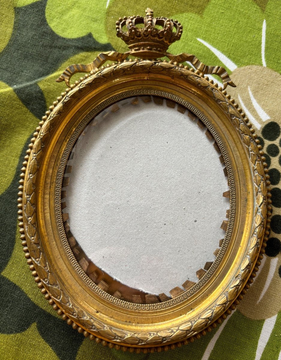 Gilt Bronze Frame With Crown 