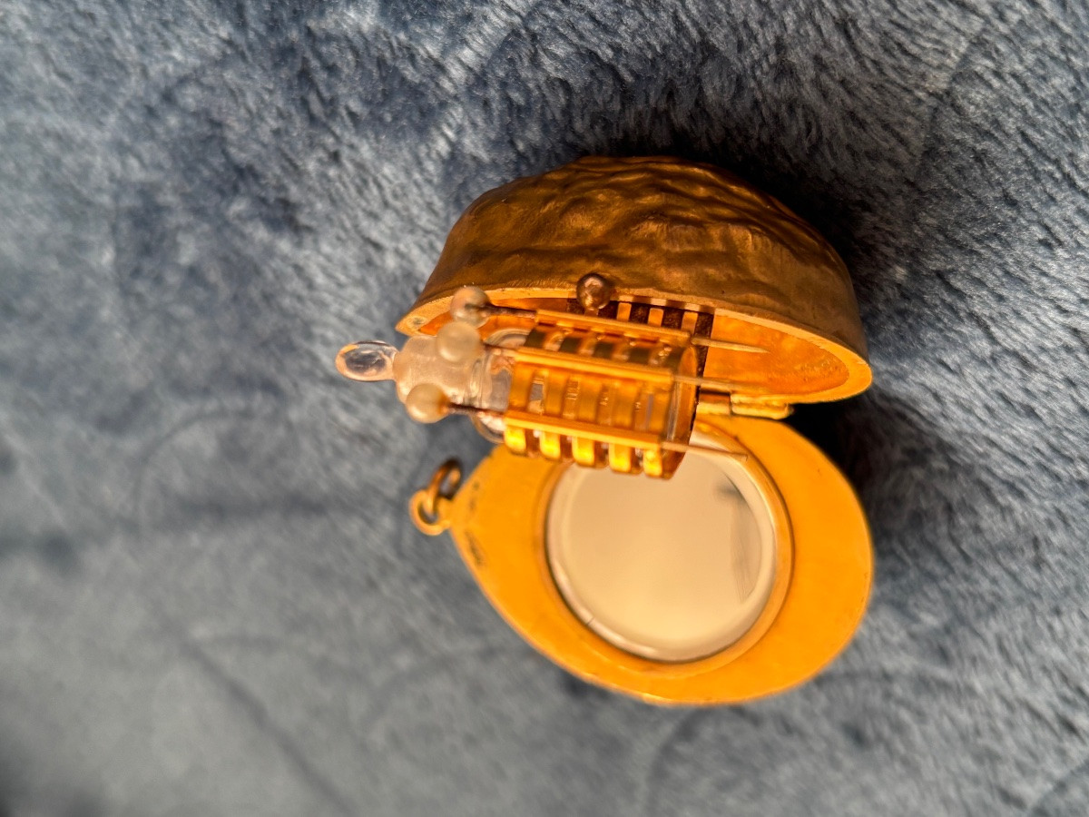 Noix Miniature  « poudrier « -photo-3