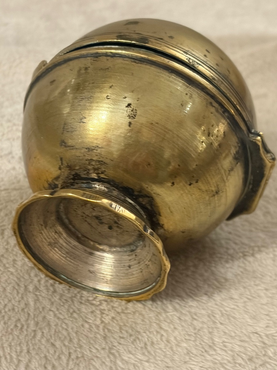 Boule à savon au blason en bronze du XVIIIe siècle -photo-2