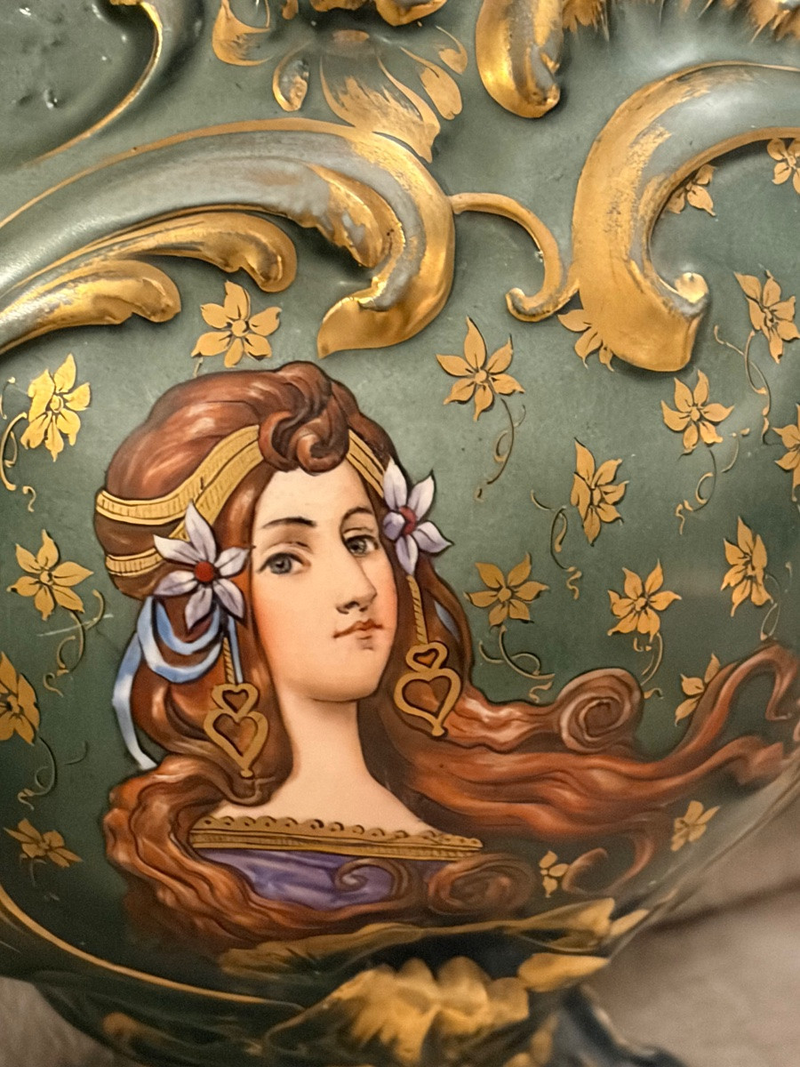 vase en faïence de Sainte Radegonde ART NOUVEAU-photo-3