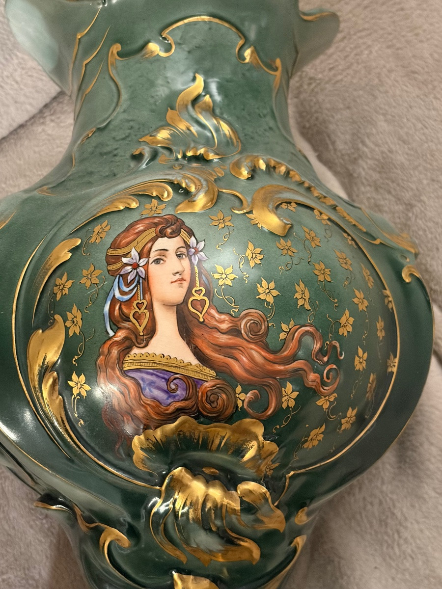 vase en faïence de Sainte Radegonde ART NOUVEAU-photo-4