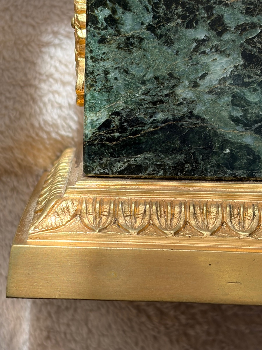 PAIRE D' URNES CASSOLETTES DIRECTOIRE BRONZE DORÉ ET MARBRE-photo-7